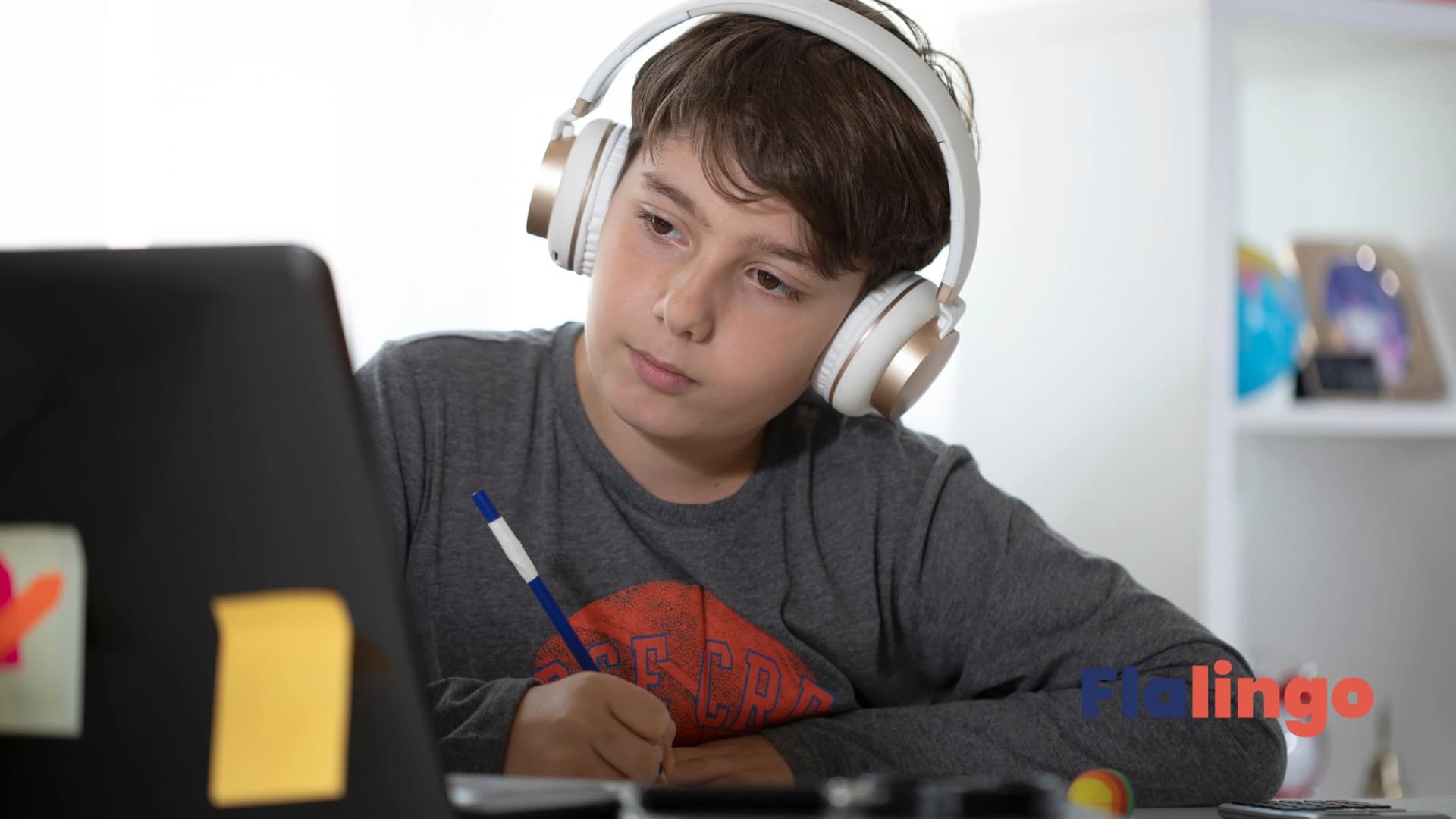 10-11 Yaş İngilizce Öğrenme Yolculuğunda Dikkat Edilmesi Gerekenler