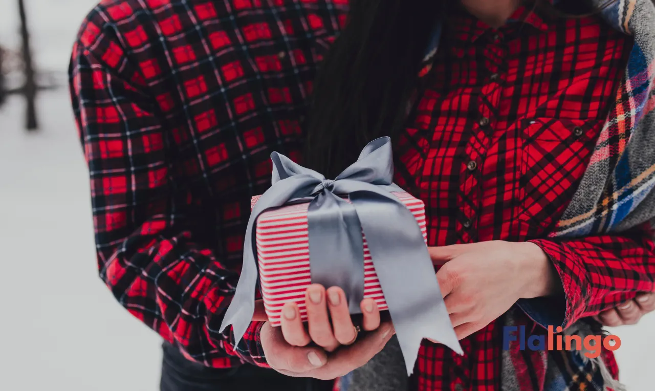 The Best Gifts to Buy for Your Lover: Except for Clichés