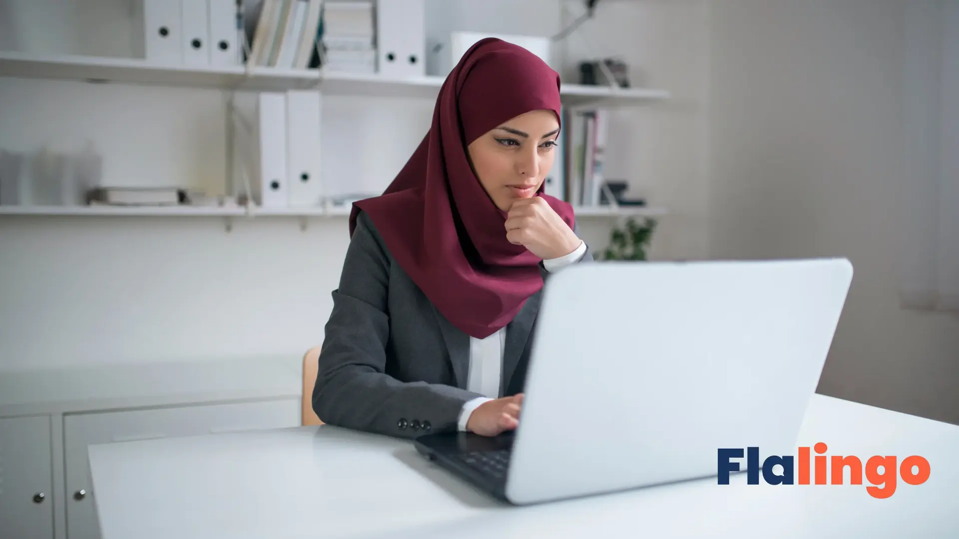 أفضل كورسات اللغة الإنجليزية أونلاين في السعودية : مقارنة 7 منصات
